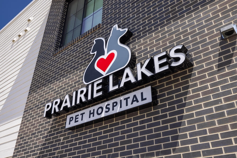 prairie lakes pet hospital Ankeny exterior